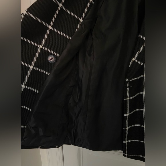 ASOS Black & White Checkered Double Breasted Classic Blazer w/ 2 Pockets Size 4 - Picture 6 of 13